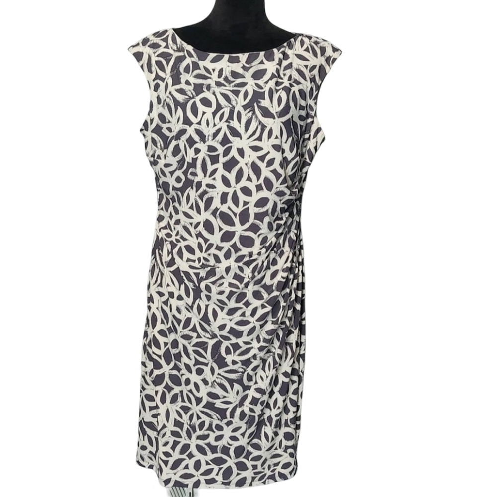 Elegant Black and Purple Patterned Dress